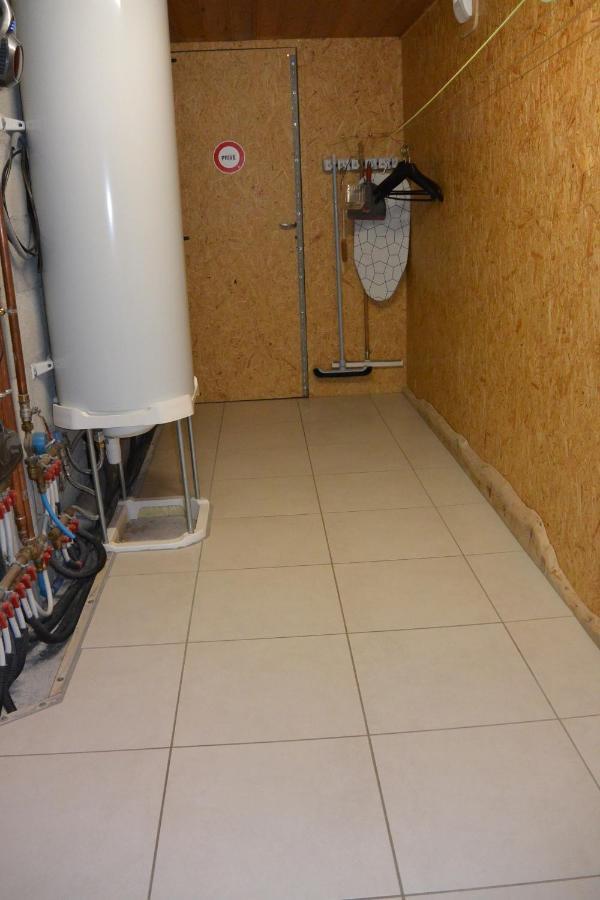 Gites Tre Le Grenier Les Moussieres Exterior foto